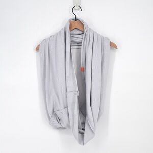 Lululemon Vinyasa Scarf Circle Wrap Stripe White Grey